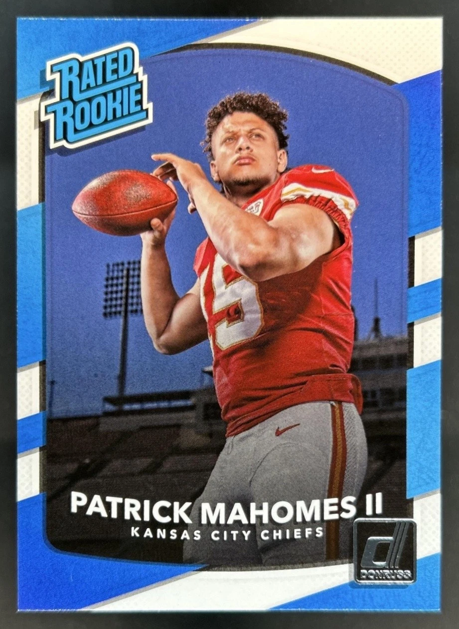 Patrick Mahomes football card