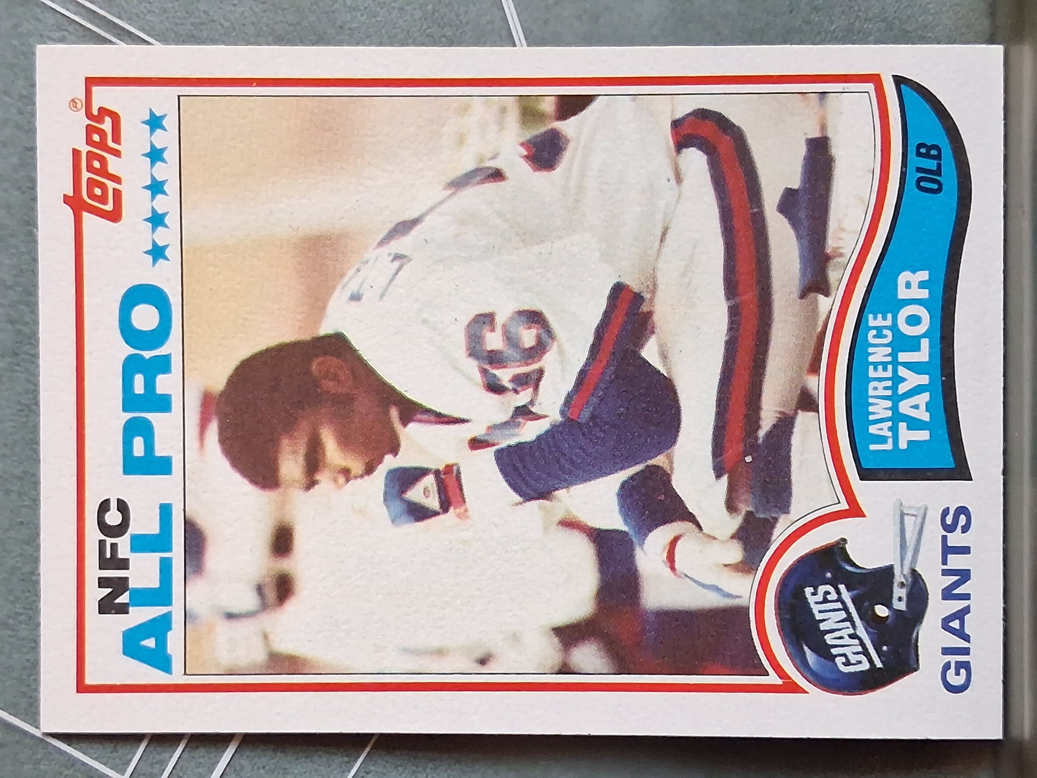 1982 Lawrence Taylor — Topps #434