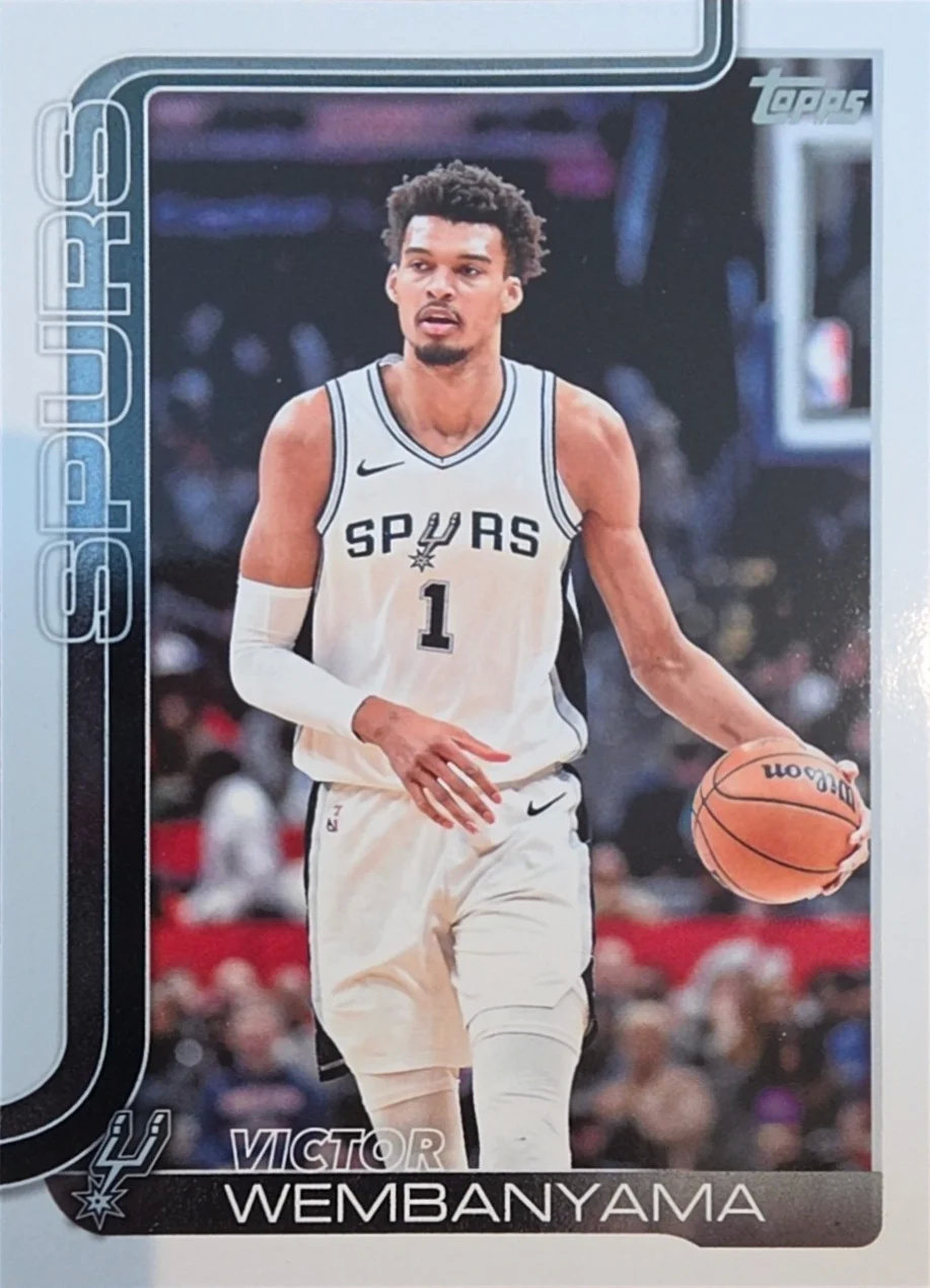 2025 Victor Wembanyama — Topps #195